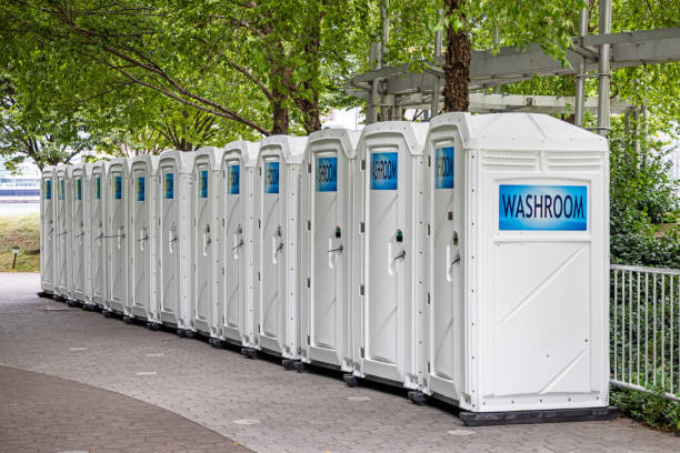 Best Portable bathroom rental  in Samoset, FL